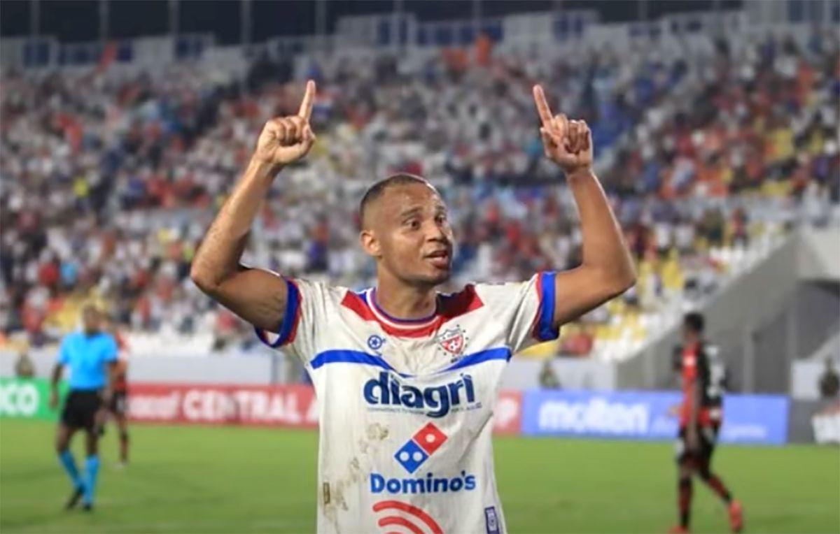 Gustavo Moura Souza, nuevo fichaje de Real España.