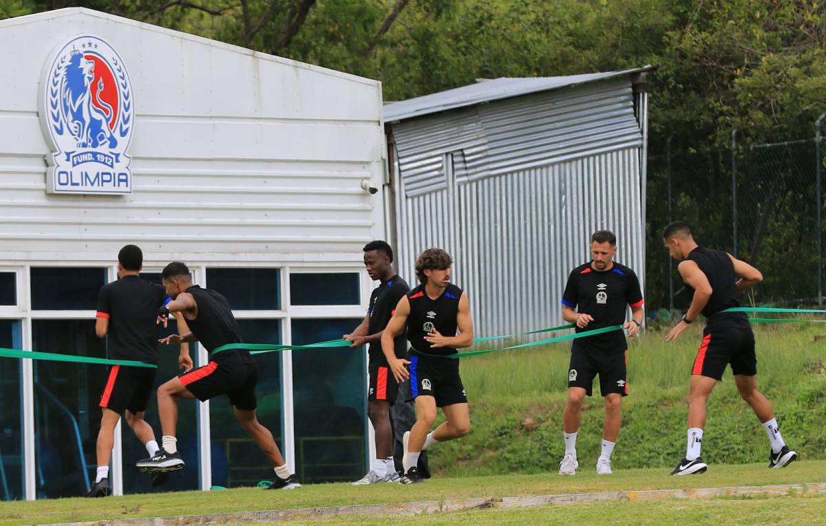 Con dos sorpresas: así fue el entreno de Olimpia previo al debut en Liga Nacional