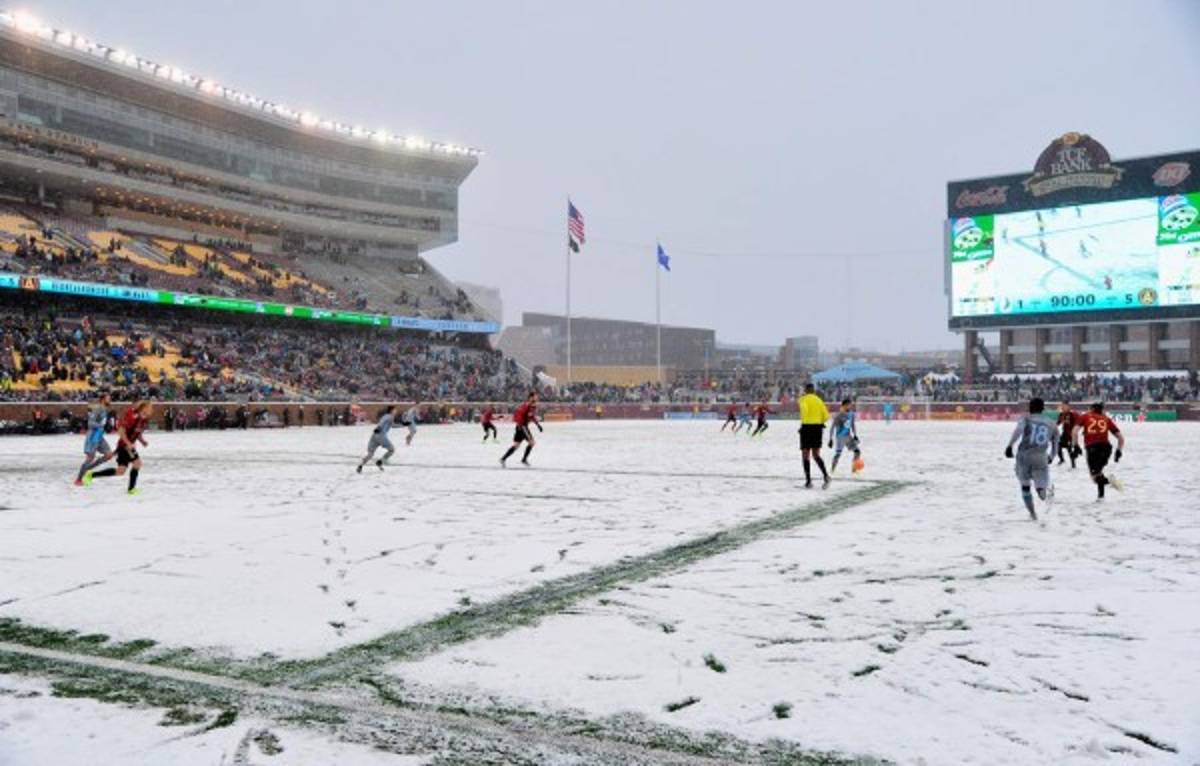 Las fotografías más sorprendentes del Atlanta-Minnesota bajo la nieve en la MLS