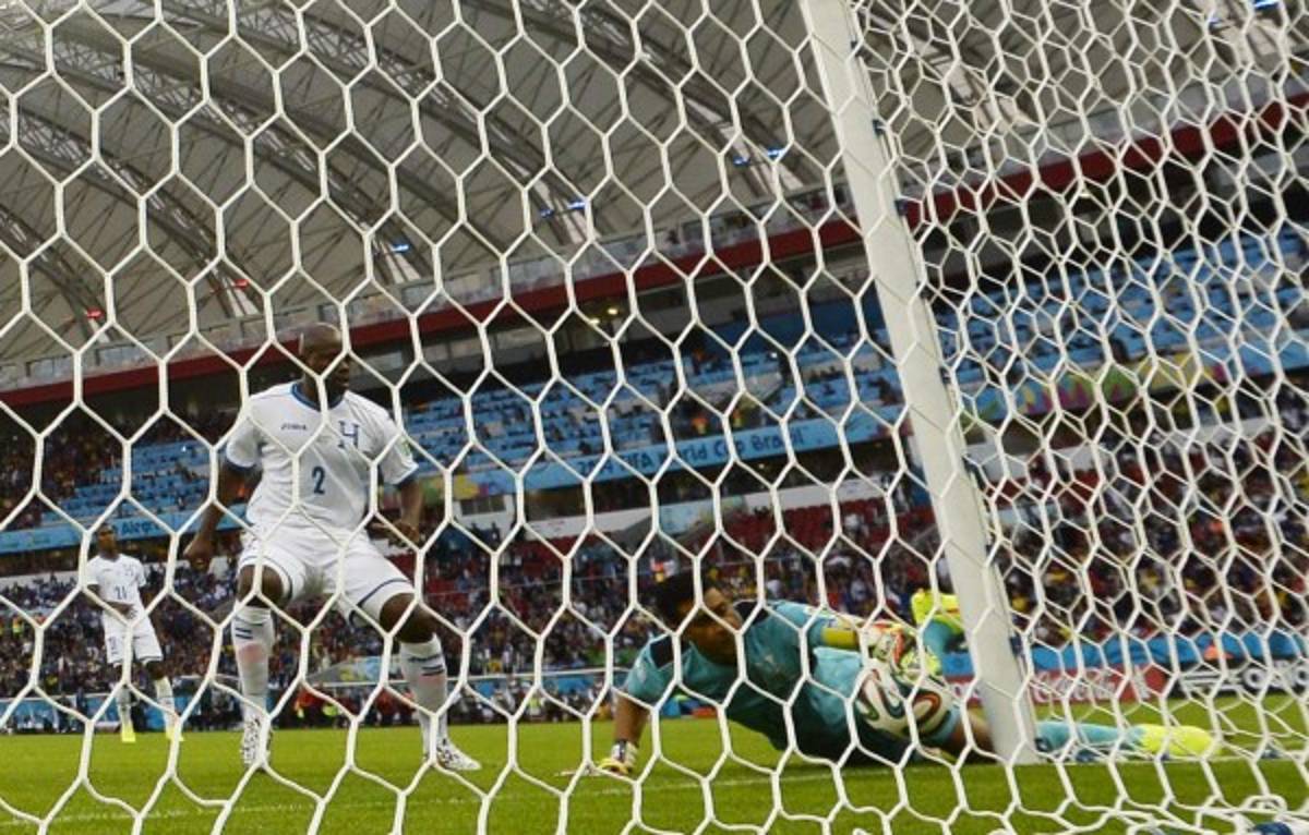 Honduras cae ante Francia en su debut 3-0
