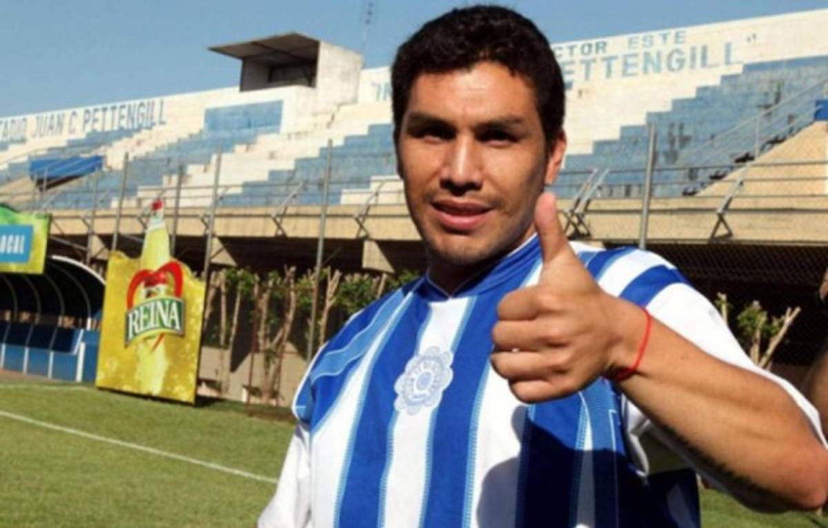 El duro momento que vive Salvador Cabañas: perdió la vista en uno de sus ojos y cuánto le robó su exmujer