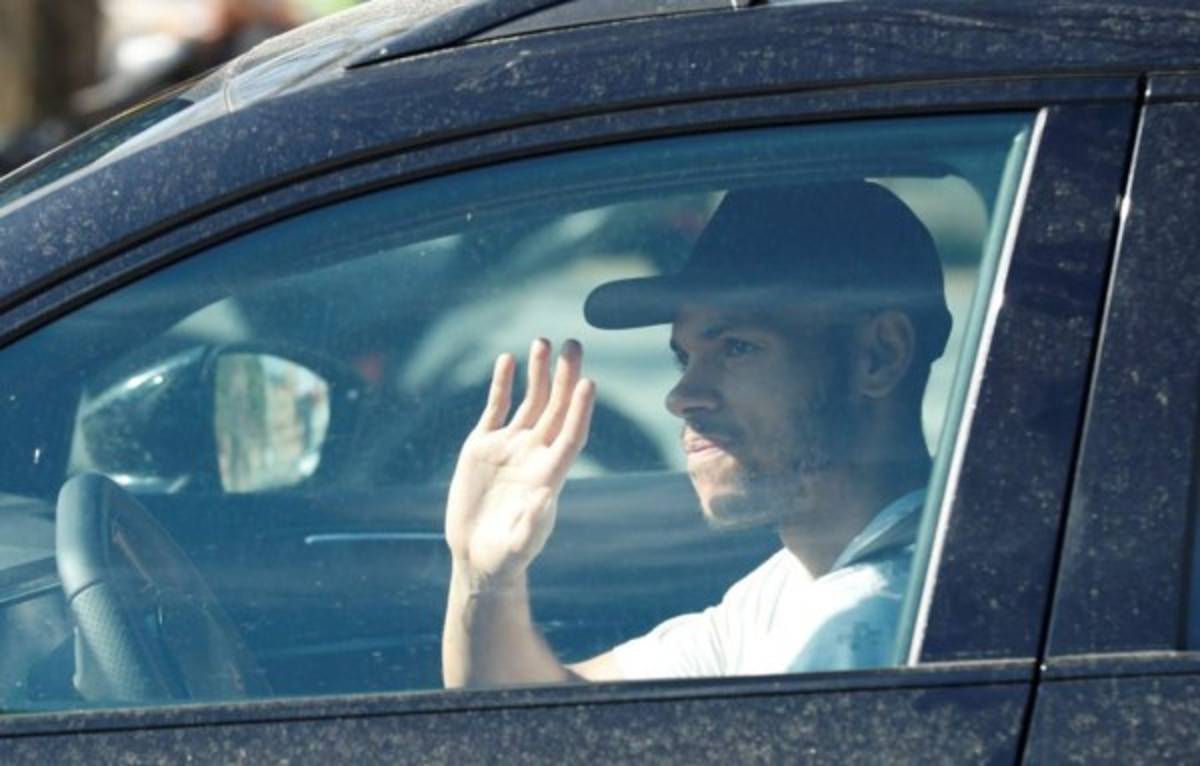 Autos sucios y nuevos 'looks': Así fue el regreso al trabajo de Messi y los futbolistas del Barcelona   