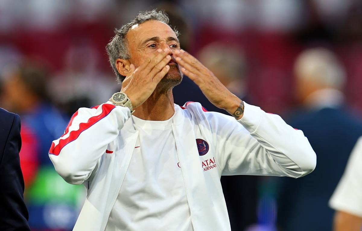 PSG hace temblar al Madrid, el gol polémico y el hincha que se bajó los pantalones