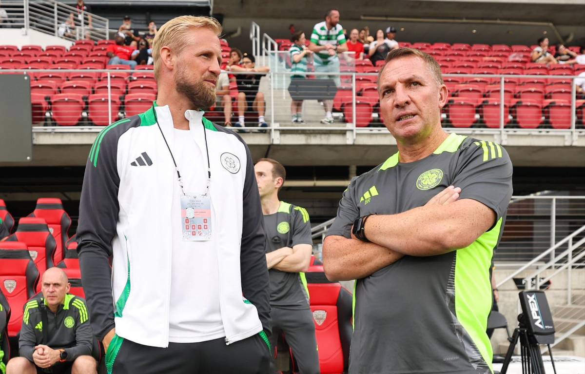 Luis Palma es sorprendido por hondureños en el duelo entre Celtic vs DC United en Estados Unidos