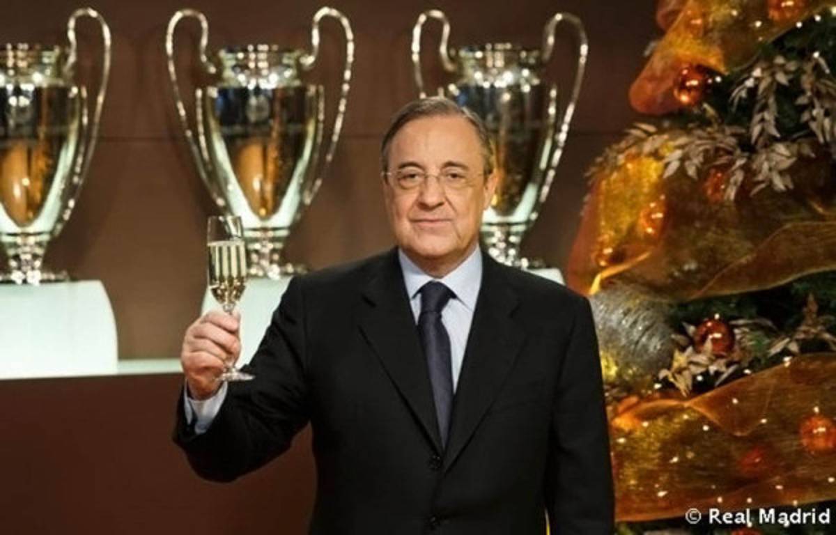 El Real Madrid realizó un brindis para desear una feliz Navidad a todos sus fanáticos .