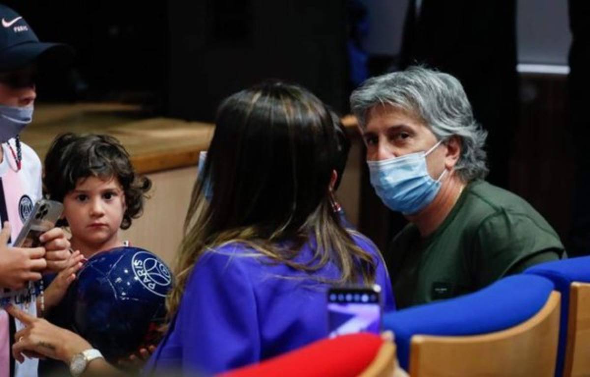 El enorme gesto de Messi, el cariño del jeque a Mateo y Antonela deslumbró: así fue la presentación del nuevo jugador del PSG  