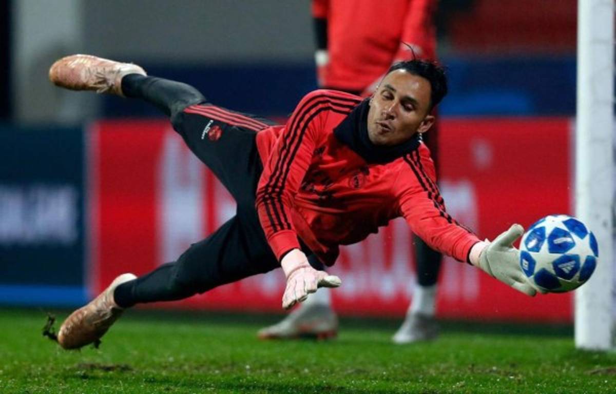 MERCADO: Real Madrid concreta fichaje, Barcelona ante dos posibles ventas y Keylor es noticia