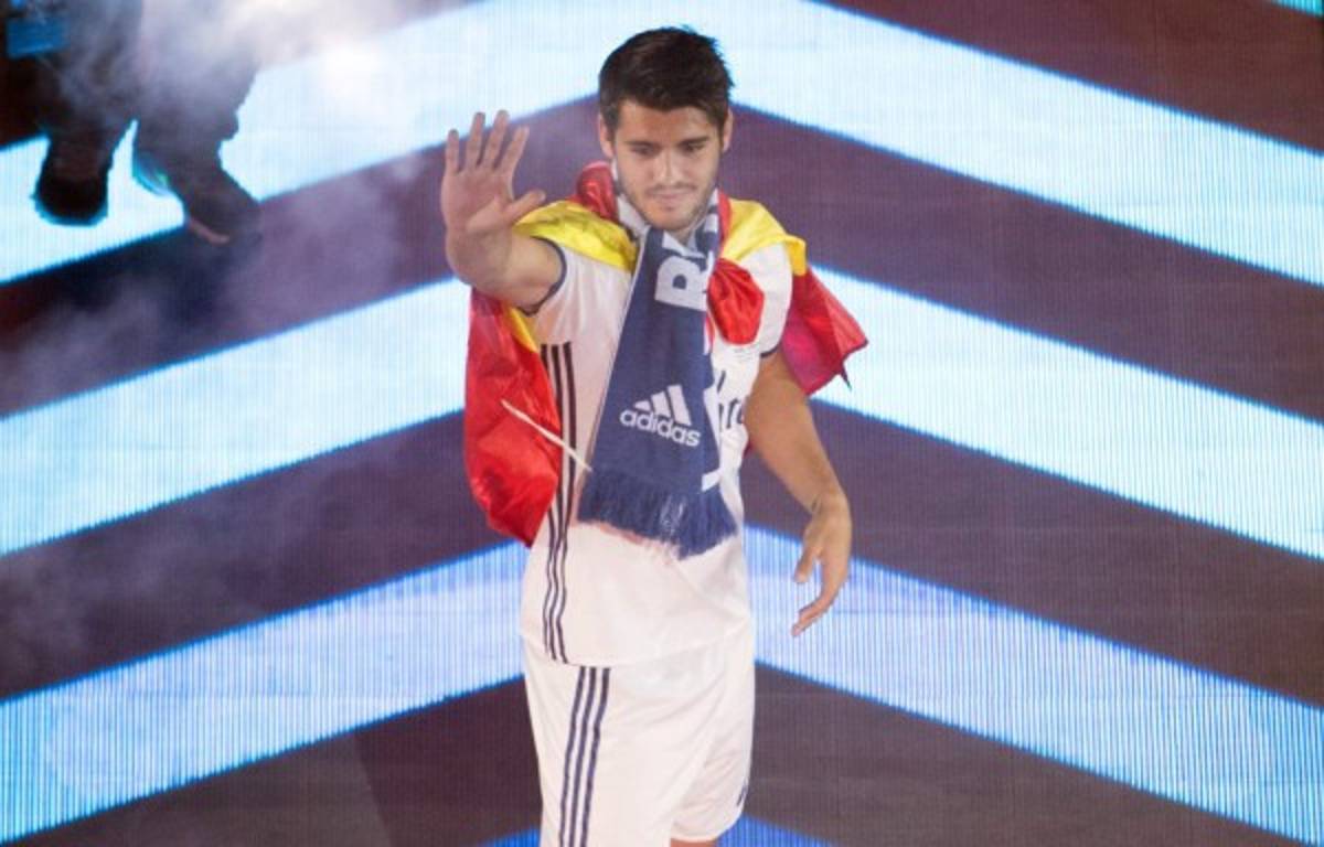 Revolución en Europa: Morata y Zlatan se van, el City ficha a un mexicano