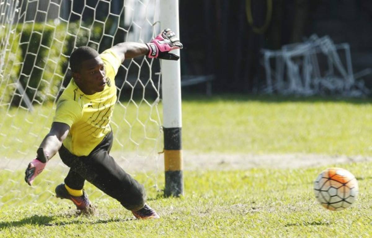 El 11 que arma 'Primi' Maradiaga para buscar la 12 del Real España