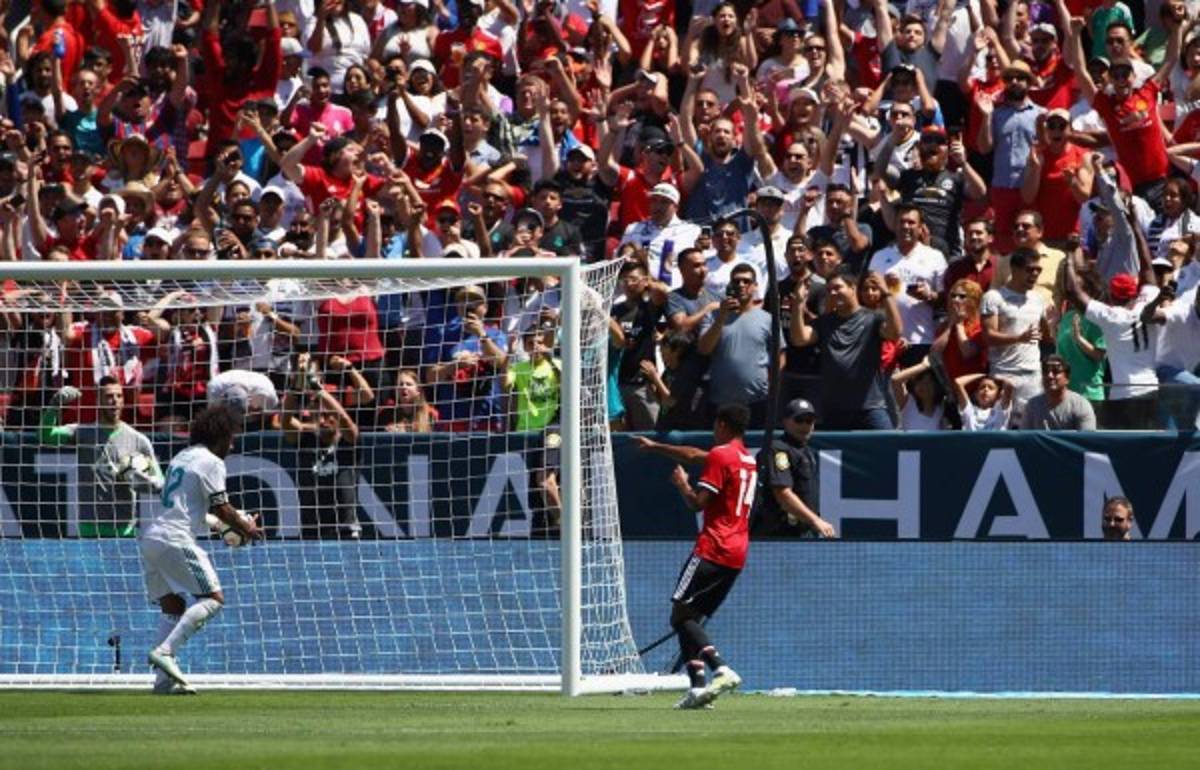 Lo que no se vio: Emotivo gesto de Mourinho con sus exjugadores del Real Madrid