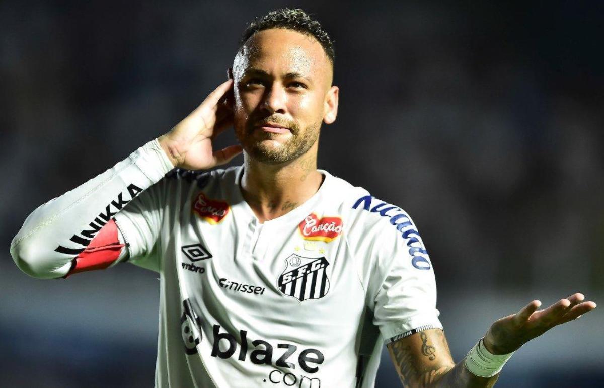 Neymar firmará millonario contrato y su padre revela: Recibimos ofertas de otros clubes, pero las rechazamos