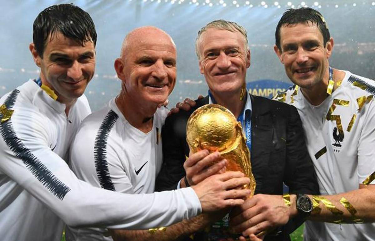 Neymar lo aprobó: el técnico campeón del mundo que fue ofrecido a Brasil tras el despido de Dorival