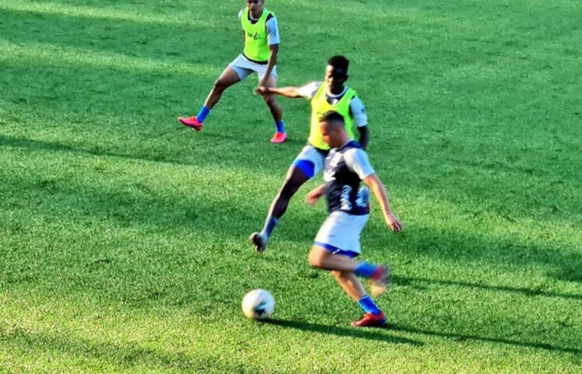 Falero toma el control: así se prepara la Sub-23 de Honduras que buscará llegar a los Olímpicos de Tokio 2021