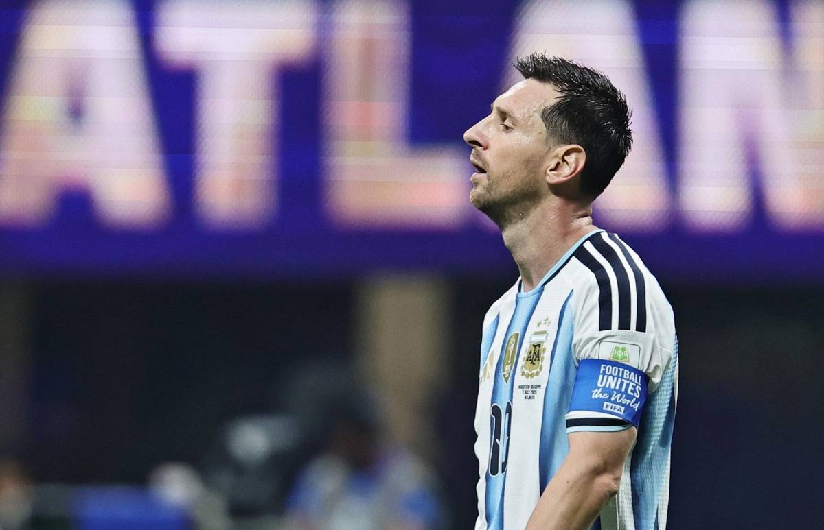Las lágrimas de Messi, el penal que el VAR no le pitó a Egipto y celebración histórica