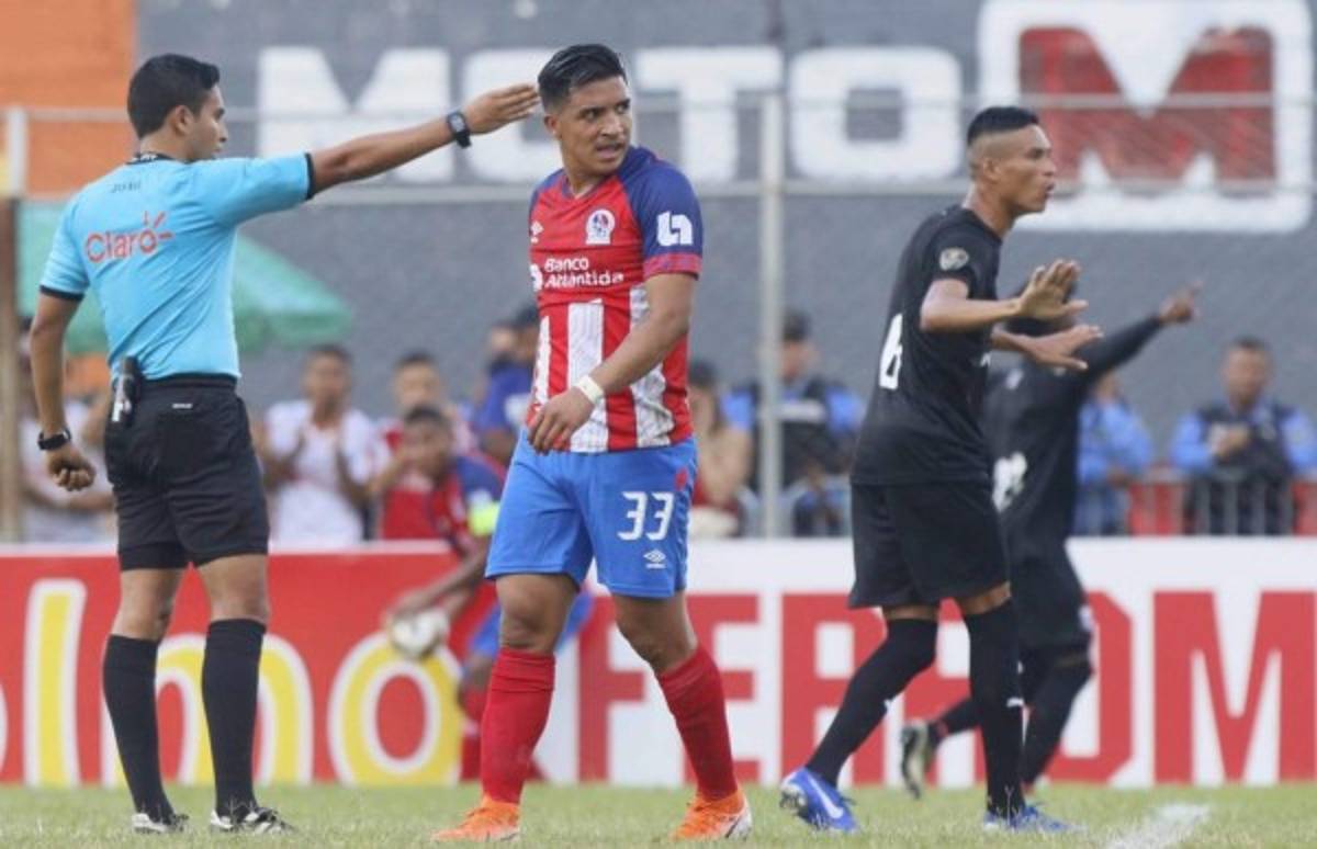 Rumores Honduras: Chirinos no descarta jugar en otro club del país y Motagua es novedad