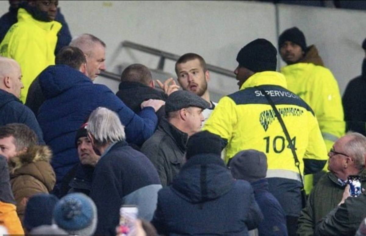 Escándalo: Eric Dier, jugador del Tottenham, sube a la grada y se va a los golpes con un hincha