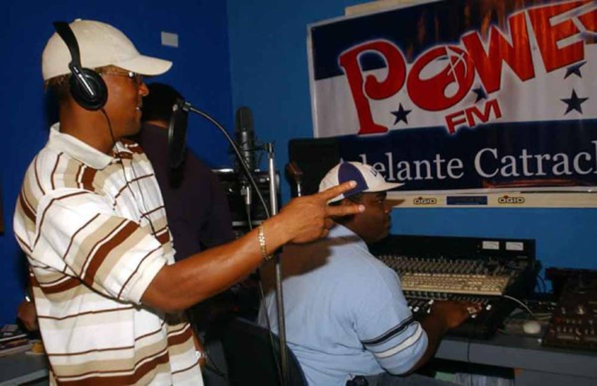 El mejor álbum de imágenes sobre Carlos Pavón