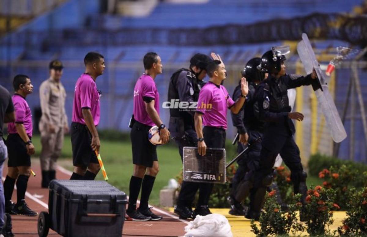 Chicas lindas, la tristeza del Motagua y Jerry Bengtson consolando a Emilio Izaguirre