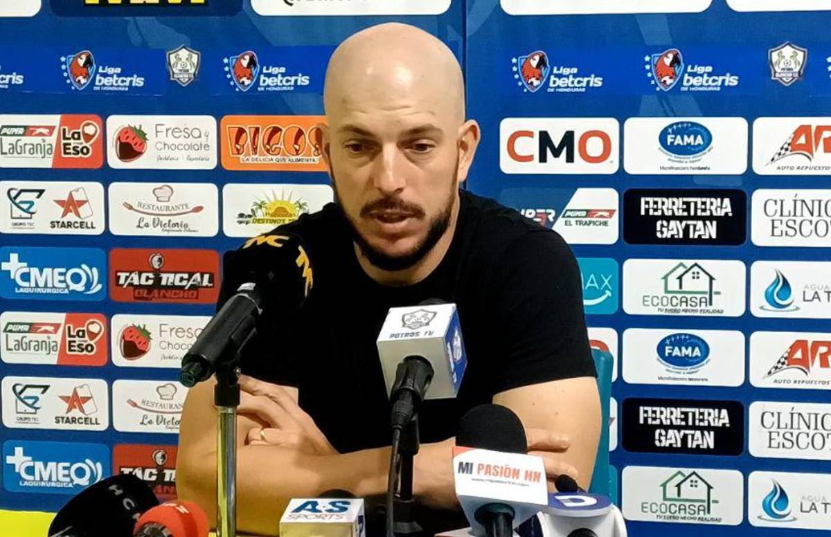 EL MERCADO: Roger Espinoza se estrenaría en Liga Nacional, hondureños a prueba a Italia y Diego Vázquez pidió dos fichajes a Motagua