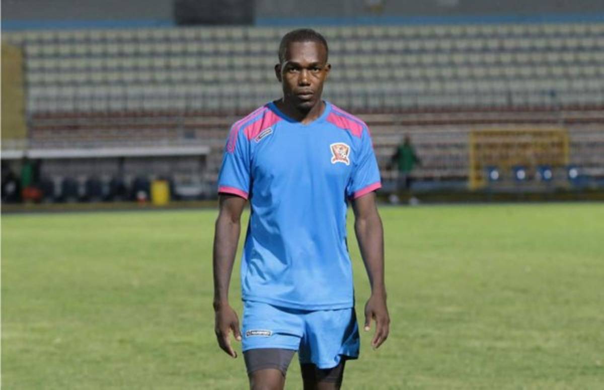 TOP: Los futbolistas que han llegado a Honduras de países 'raros'