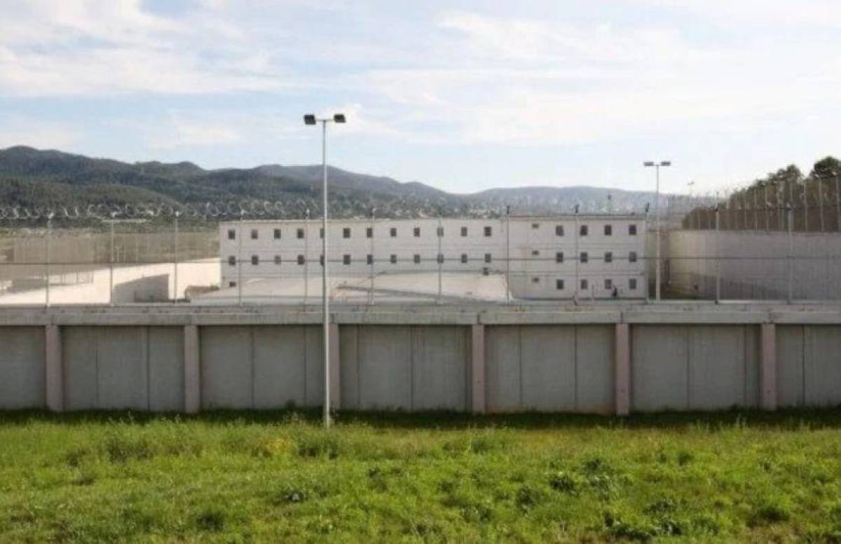 Así es la cárcel donde está detenido Dani Alves y el inusual motivo por el que no hizo la llamada a la que tenía derecho