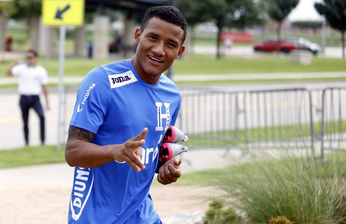 Olimpia transfirió a delantero: Los últimos fichajes registrados en la Liga Nacional de Honduras para el Clausura 2025