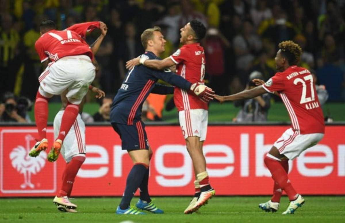 Guardiola se despide con doblete del Bayern Múnich