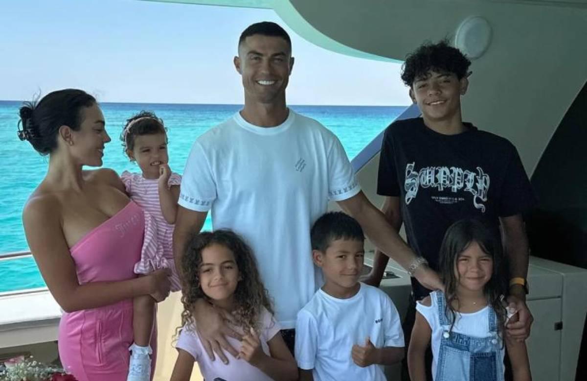 Impactante: revelaron el motivo que obligó a Cristiano Ronaldo y Georgina a tapar el rostro de sus hijos