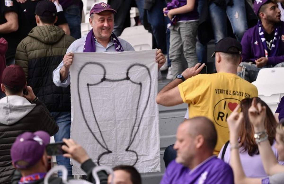 La manta, el nuevo gesto y la alegría de Cristiano tras coronarse con la Juventus en Italia   