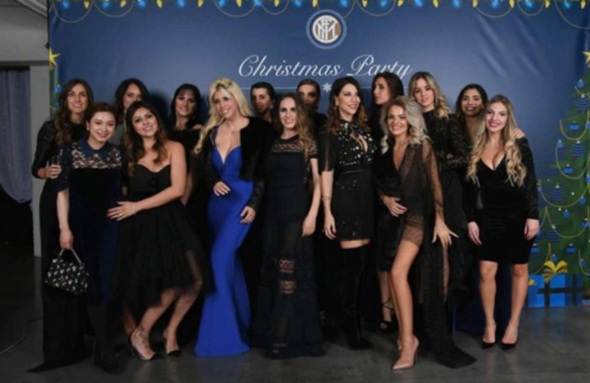 UUUFFF: Las deslumbrantes fotos de Wanda Nara en la cena navideña del Inter de Milan