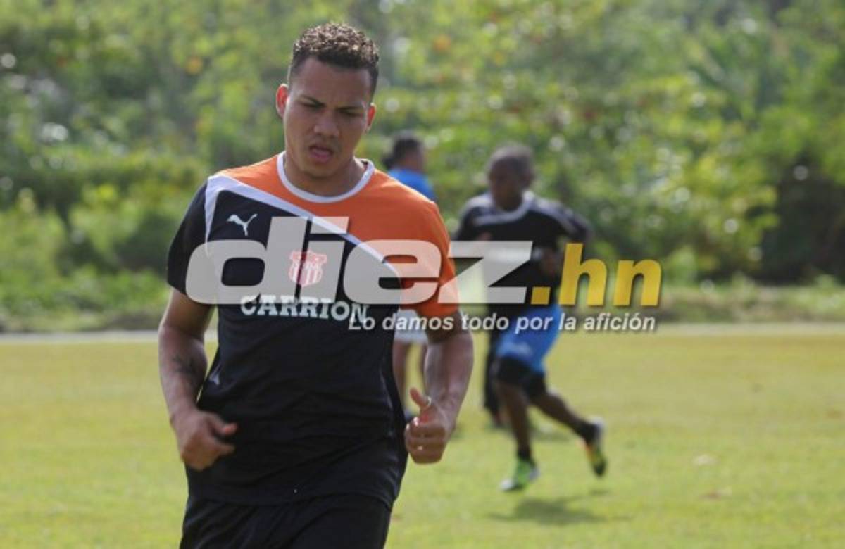 La vida de Arnold Peralta en imágenes