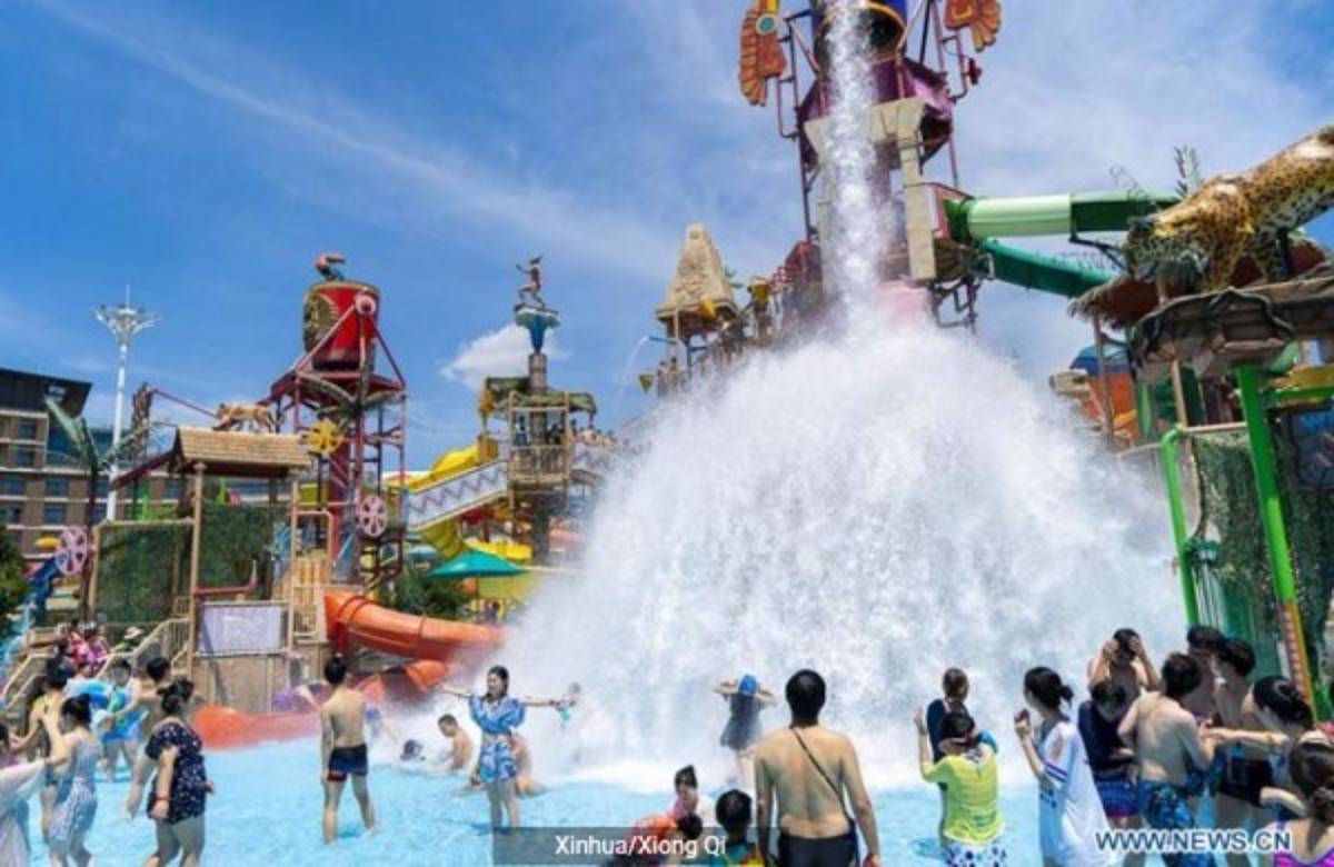 Indignación mundial: Así fue la escandalosa fiesta en Wuhan donde se hace caso omiso al COVID-19  