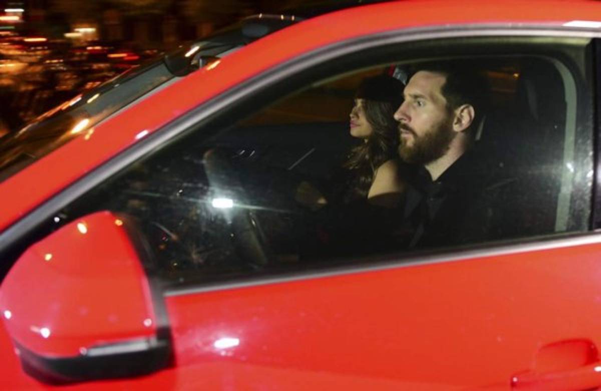 Cena de lujo: Así celebran título de Liga jugadores del Barcelona con sus esposas