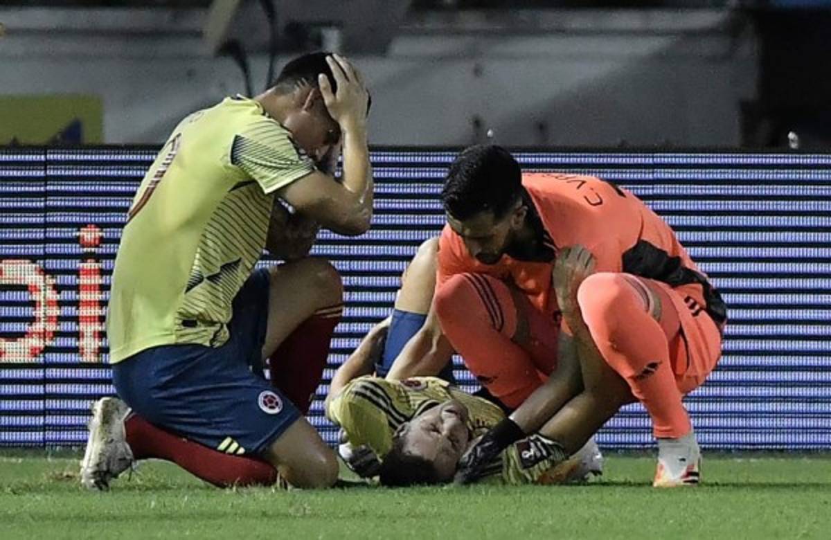Dolorosas imágenes: así quedó el tobillo de Santiago Arias tras sufrir terrible lesión en el Colombia-Venezuela