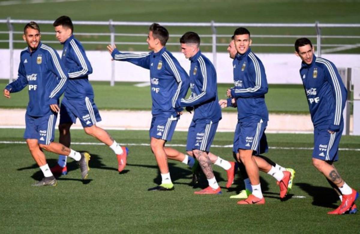 FOTOS: Así fue el primer entrenamiento de Messi en su regreso a la selección de Argentina