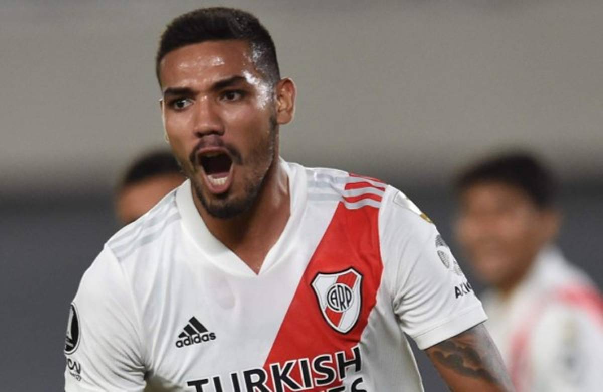 Volante será portero y sin cambios: Así será el insólito 11 de River Plate en la Libertadores tras la ola de casos de Covid-19