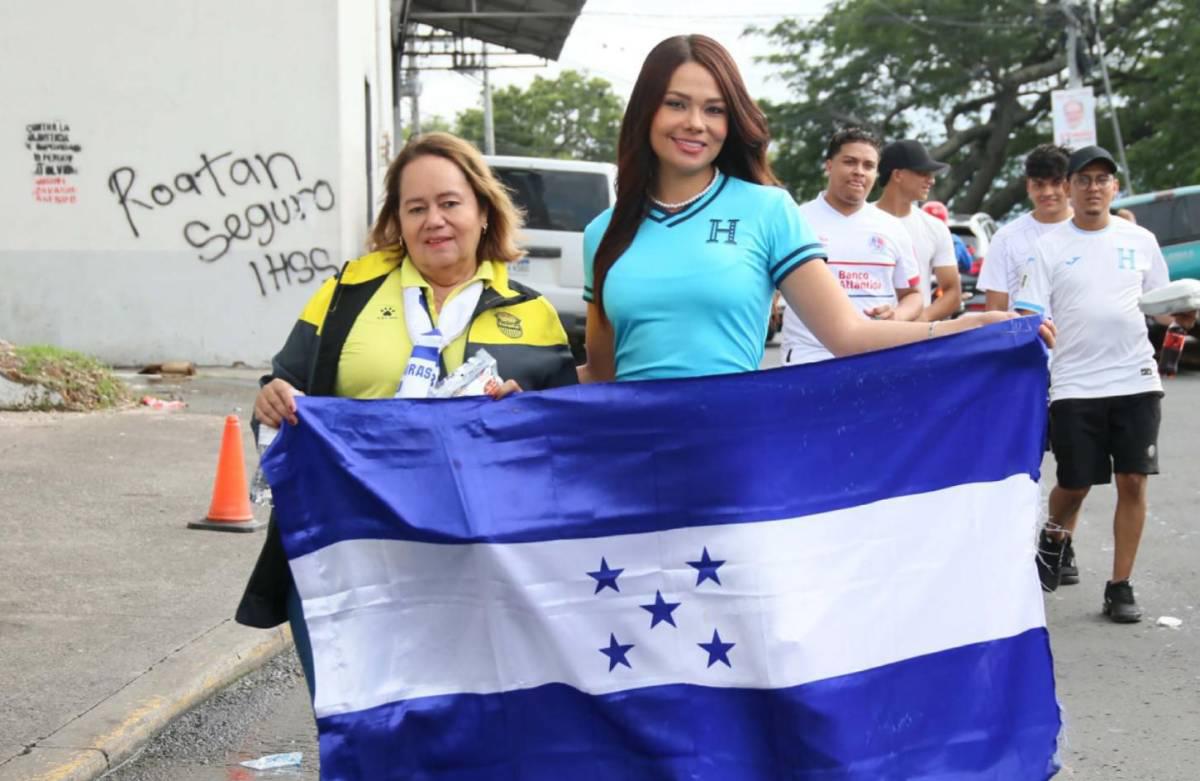 Dos esposas de futbolistas sorprenden, las bellas chicas que adornan el Chelato Uclés y el descartado por Rueda que llegó
