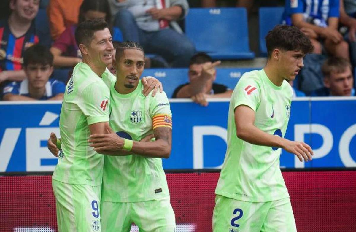 Un crack del Barcelona reveló las estrictas condiciones de Hansi Flick: “Con Xavi eran multas, pero con él...”