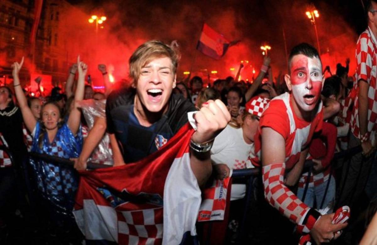 Desmadre y belleza: Así celebran en Croacia el pase a la final de Rusia 2018