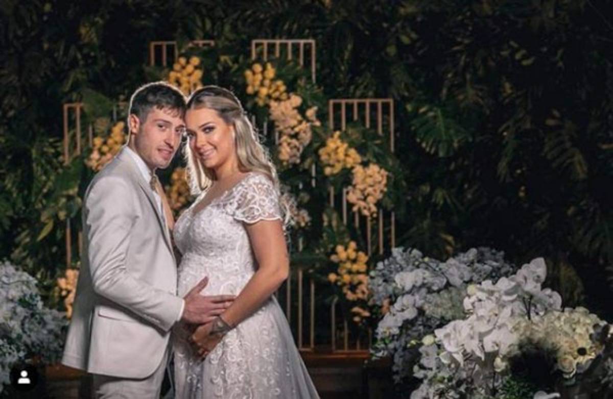 Brasil: Madre del hijo de Neymar se casa en pleno escándalo sexual del jugador