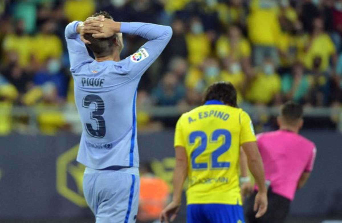 Los duelos del Choco Lozano con Piqué y Araujo, discusión con Busquets y frustración del Barça