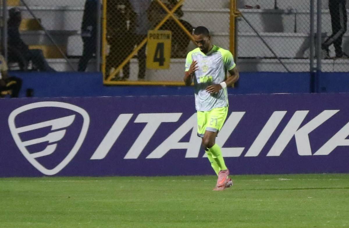 Motagua festeja con remontada, bellas chicas y así llegó Emilio  con Virgnia