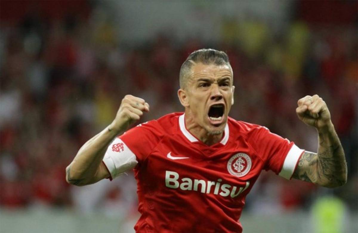 ¡Con cuatros estrellas! El equipazo que quiere armar Maradona en Dorados de Sinaloa