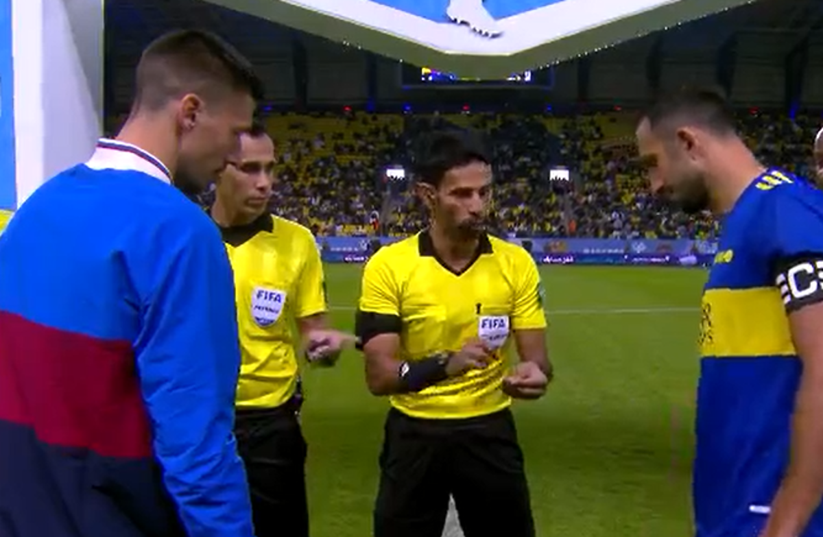 NO SE VIO EN TV: El enfado de Dani Alves en su debut, la imagen de Coutinho que recordó a Maradona y el festejo de Boca Juniors