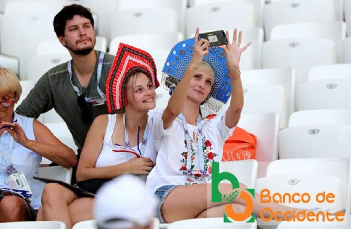 EL COLOR: Las mujeres de los cracks ingleses, el cumpleaños de Kevin De Bruyne y la belleza colombiana