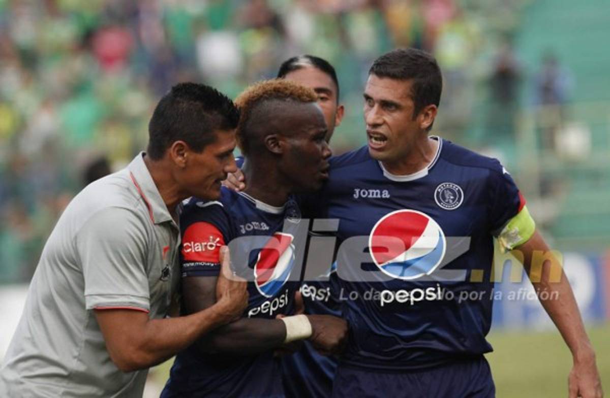 Las imágenes que no viste en televisión del Marathón-Motagua