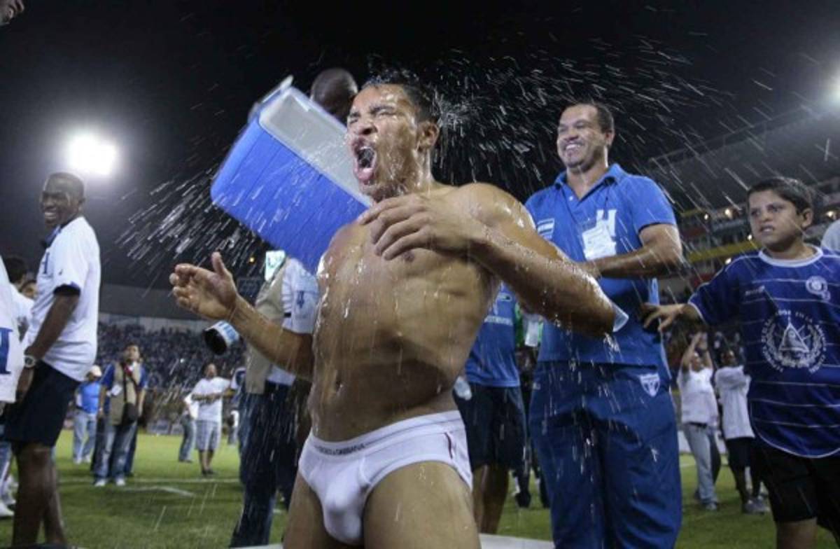 Julio César 'Rambo' de León cumple hoy 36 años de edad