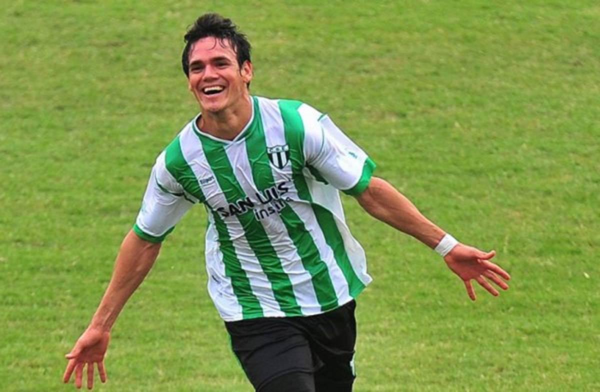 MERCADO: Motagua oficializó refuerzo pero se fue Carlos Discua; Sambulá a punto de volver