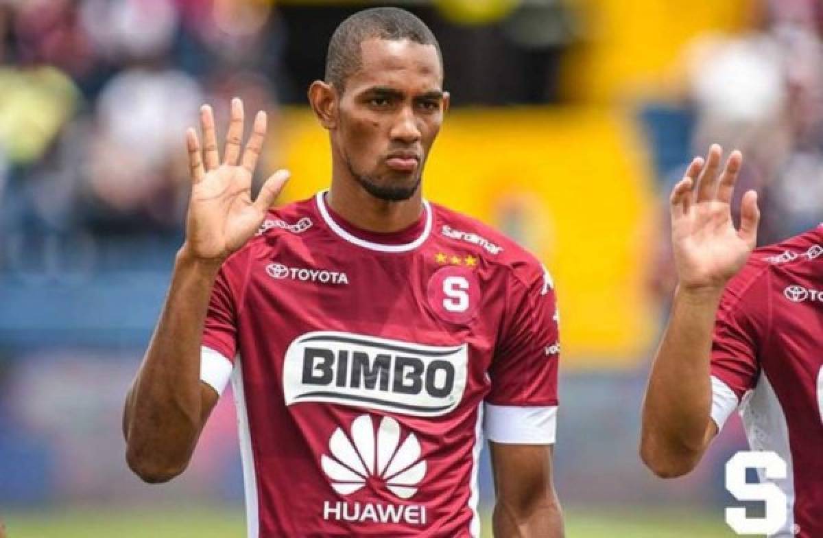 Un goleador y dos entrenadores se suman legión hondureña en Centroamérica