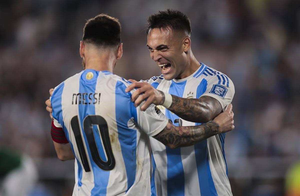 El famoso streamer que logró su foto con Messi y el chico de 20 años que debutó con Argentina y sorprendió a Leo ante Bolivia